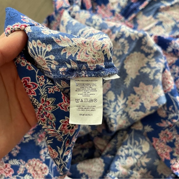 LOFT Blue Floral Puff Sleeve Babydoll Style Dress - Picture 6 of 6